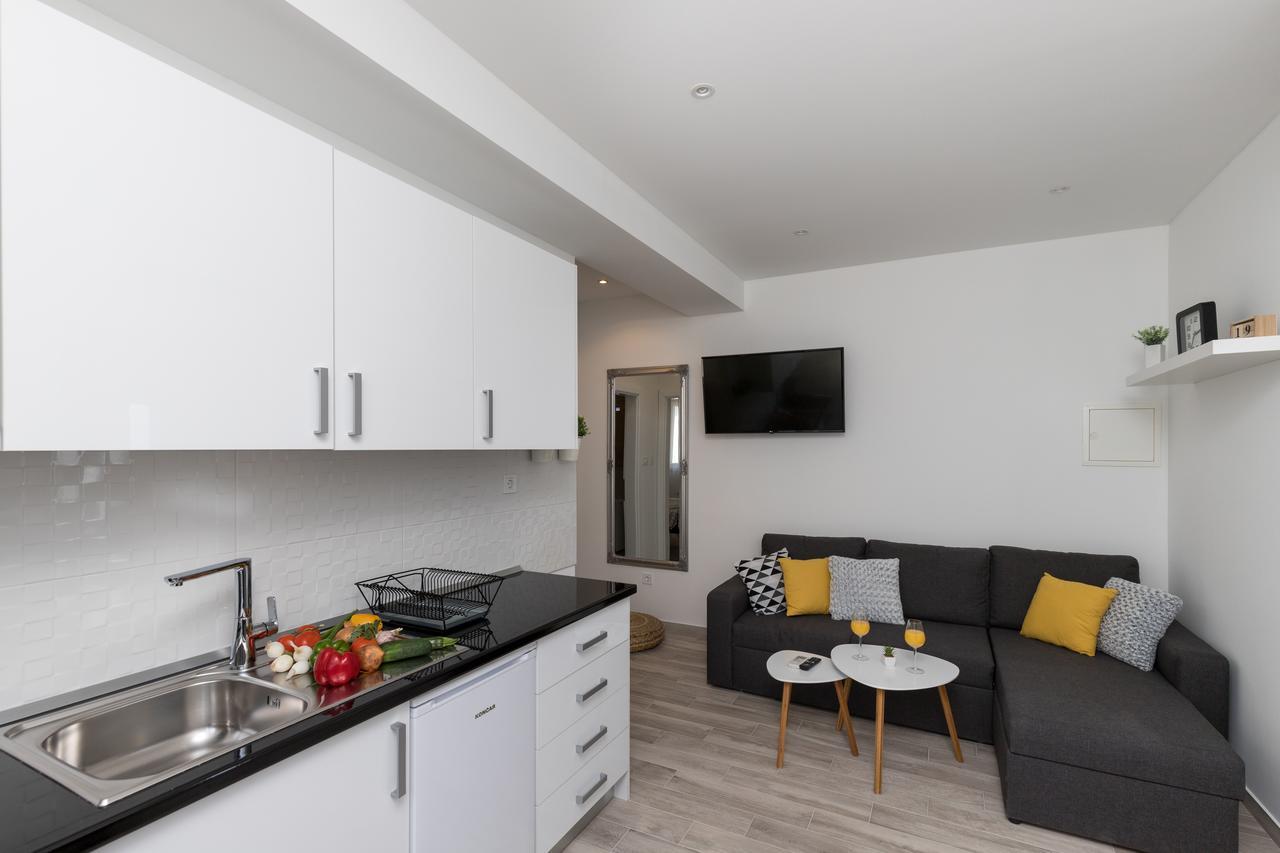Apartments Siblings Mokošica Екстериор снимка